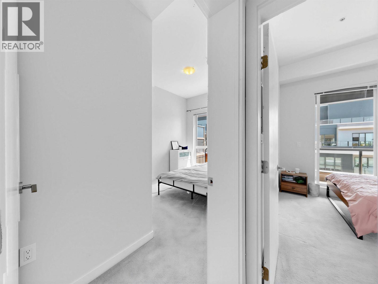 #617-7008 RIVER Parkway, Richmond
