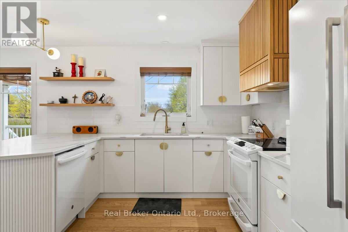 1050 9 HIGHWAY - 7