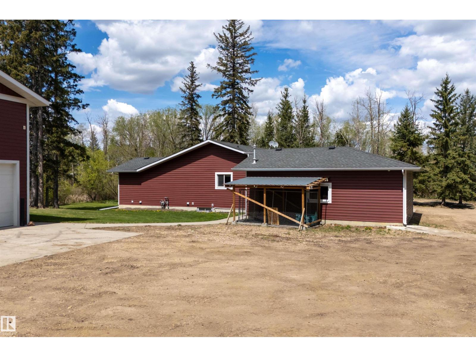 51574 RGE ROAD 225A - 62