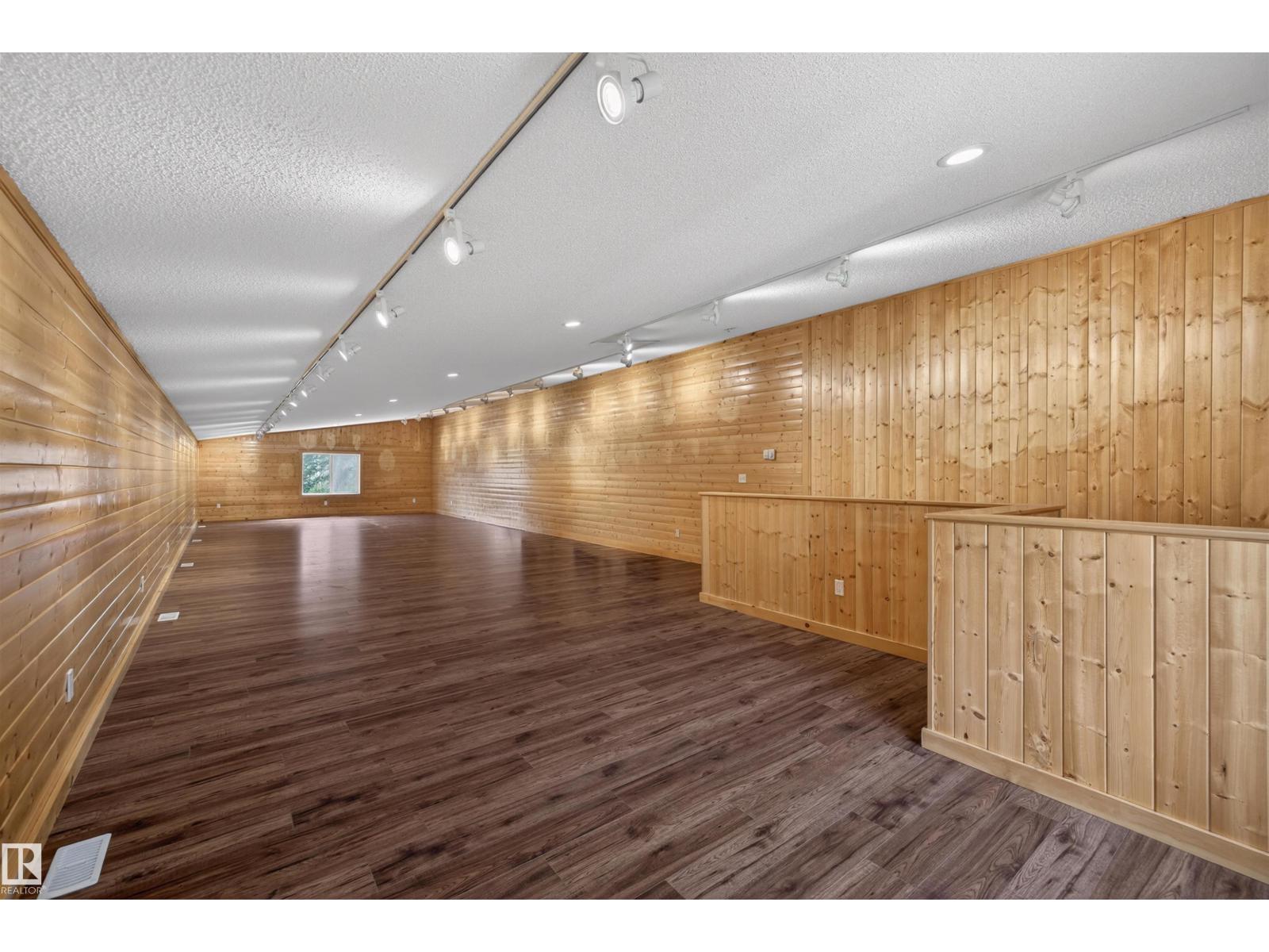 51574 RGE ROAD 225A - 57