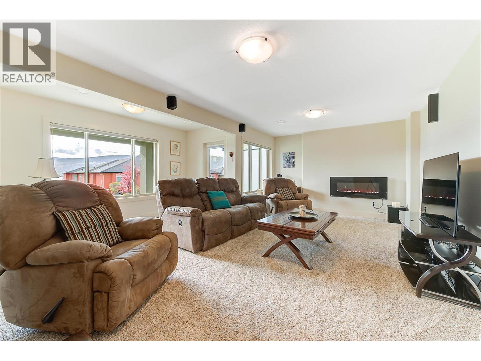 2135 Madera Court - 40