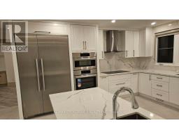 200 The Bridle Path, Toronto, ON M3C2P5 Photo 14
