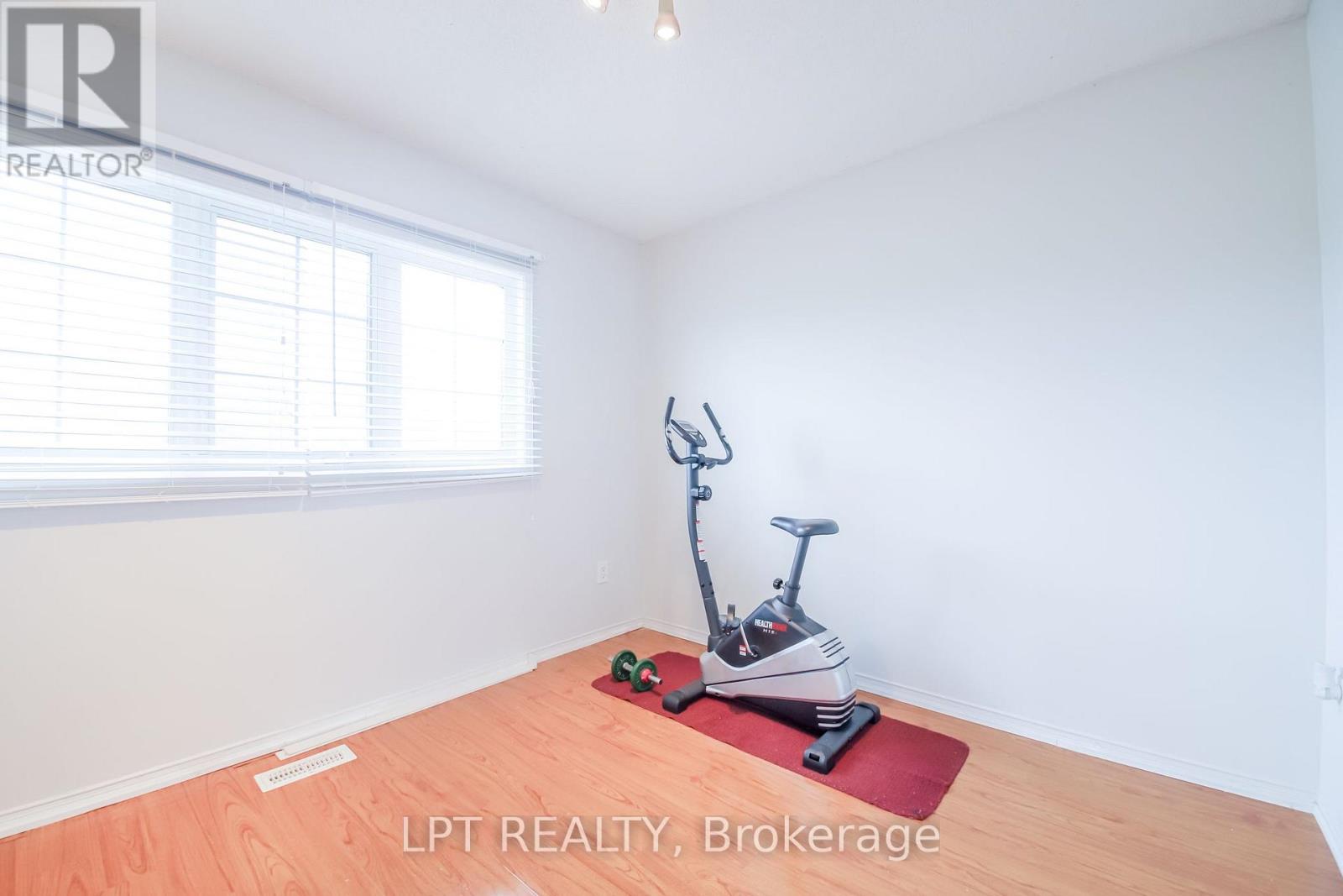 #36 1378 MEADOWVALE ROAD - 21