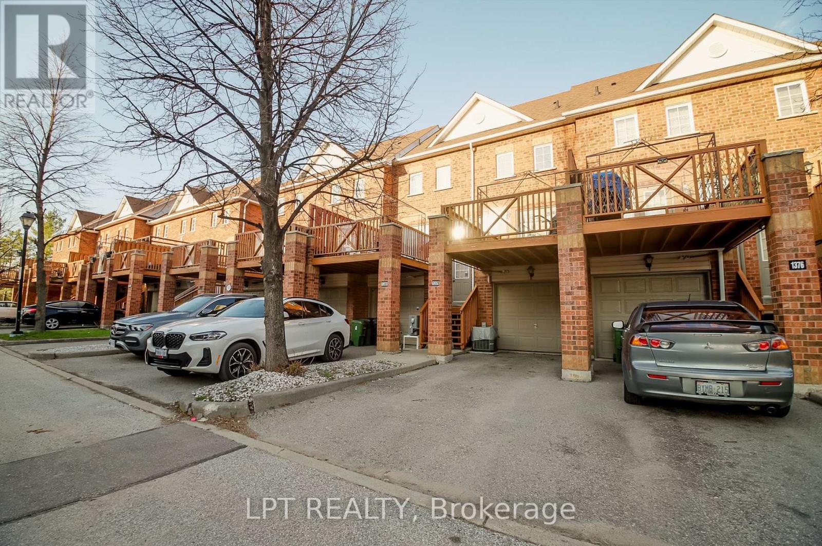 #36 1378 MEADOWVALE ROAD - 36