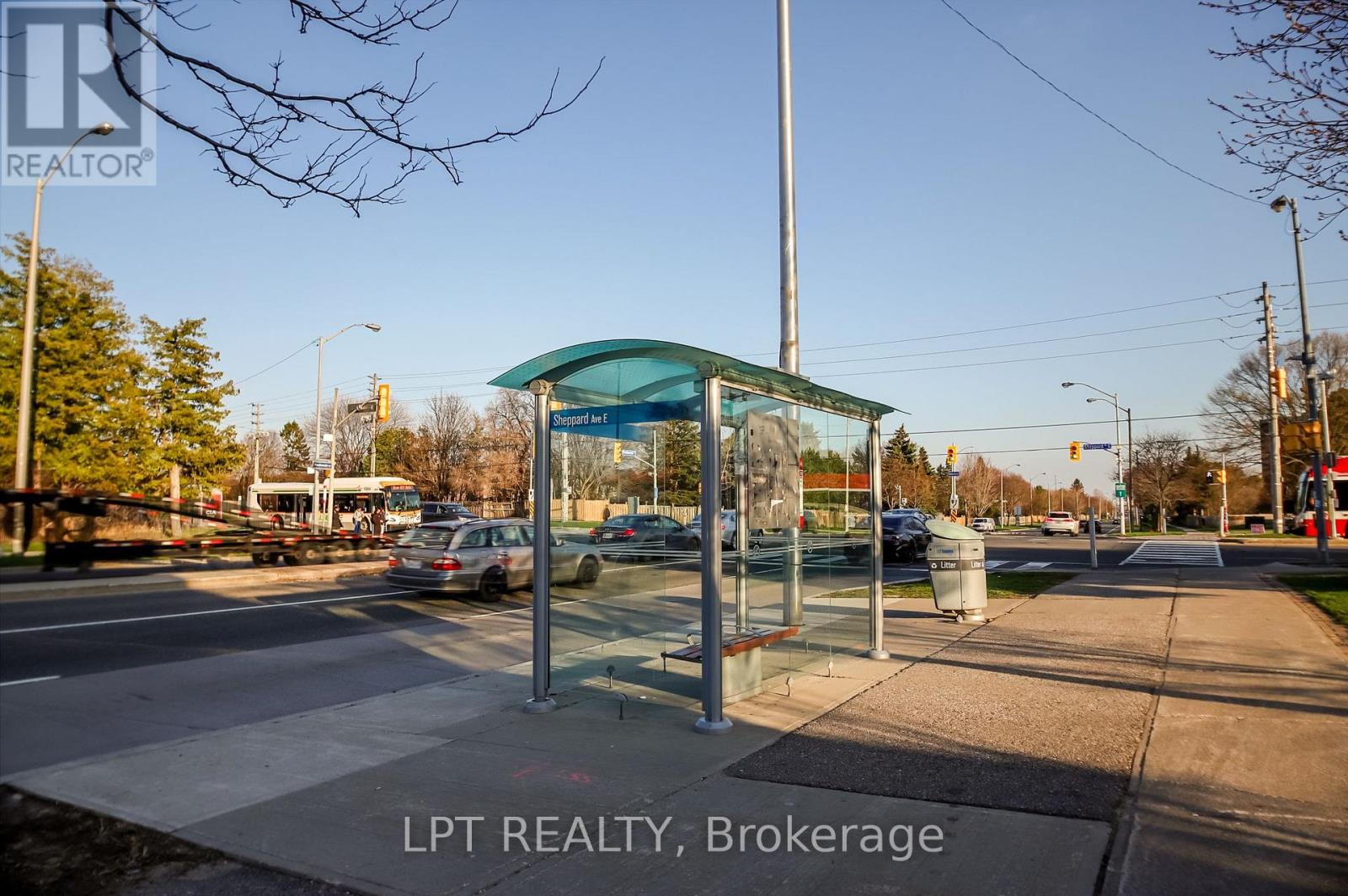 #36 1378 MEADOWVALE ROAD - 40