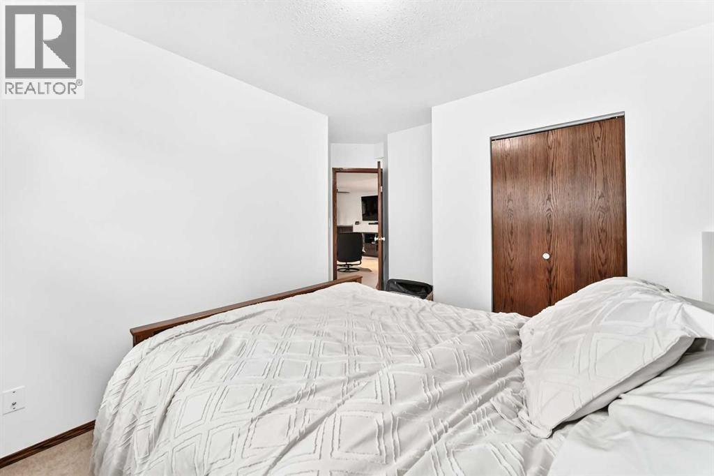 Listing photo – 13 Westglen Boulevard, Blackfalds