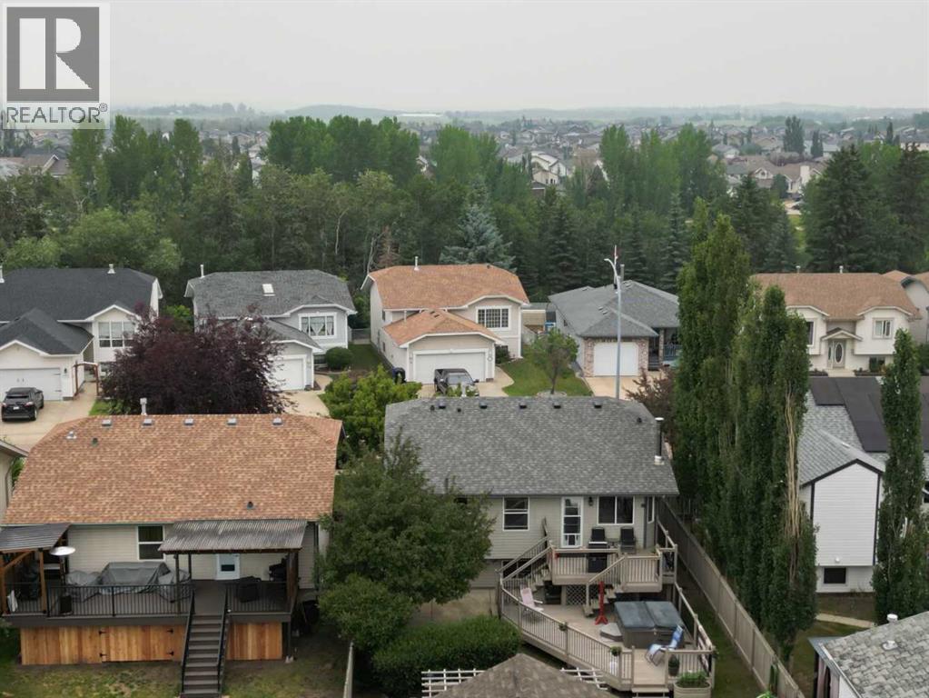 Listing photo – 13 Westglen Boulevard, Blackfalds