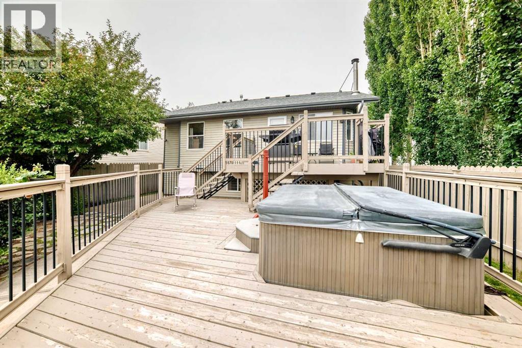 Listing photo – 13 Westglen Boulevard, Blackfalds