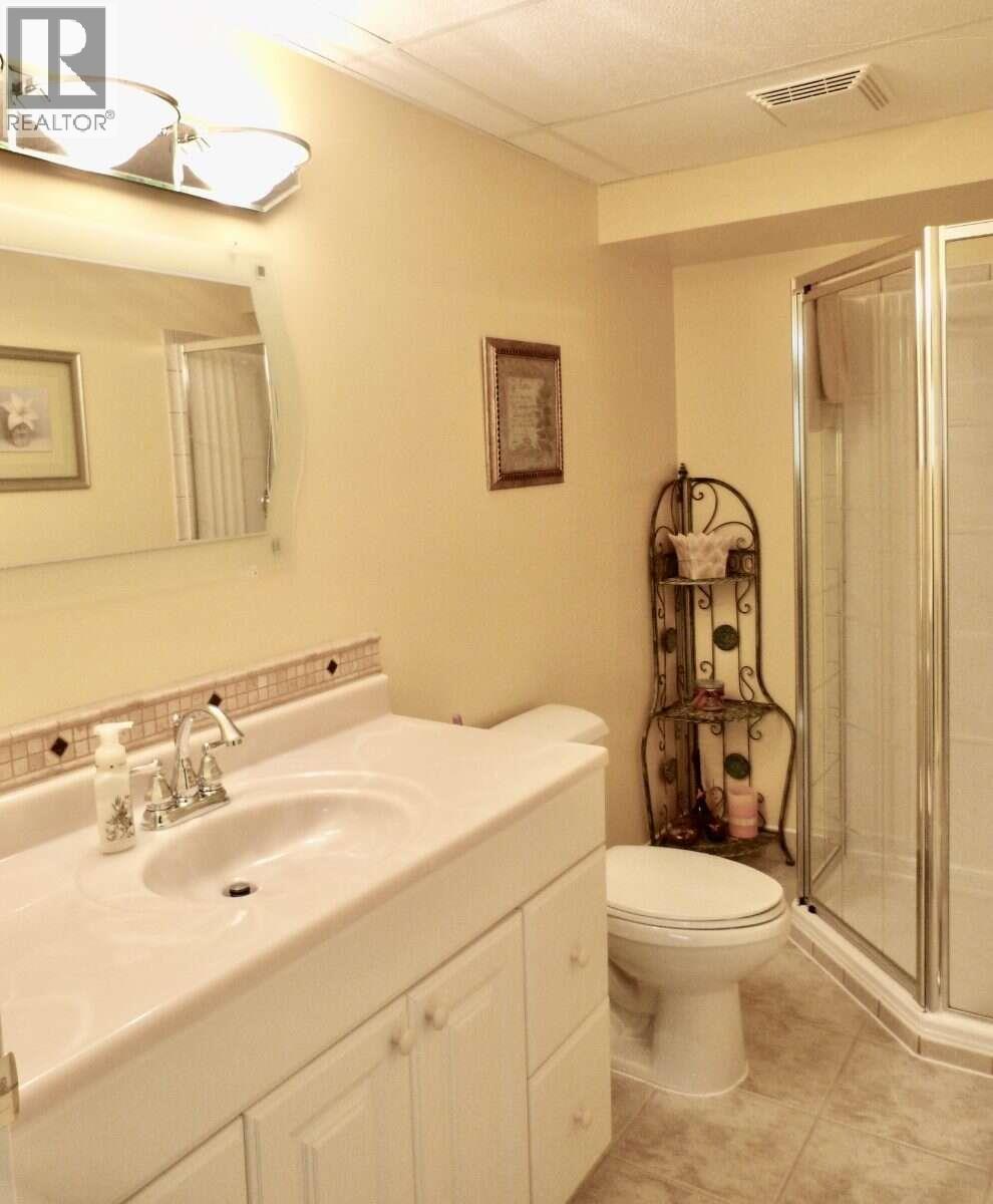 2379 MCTAVISH ROAD - 35