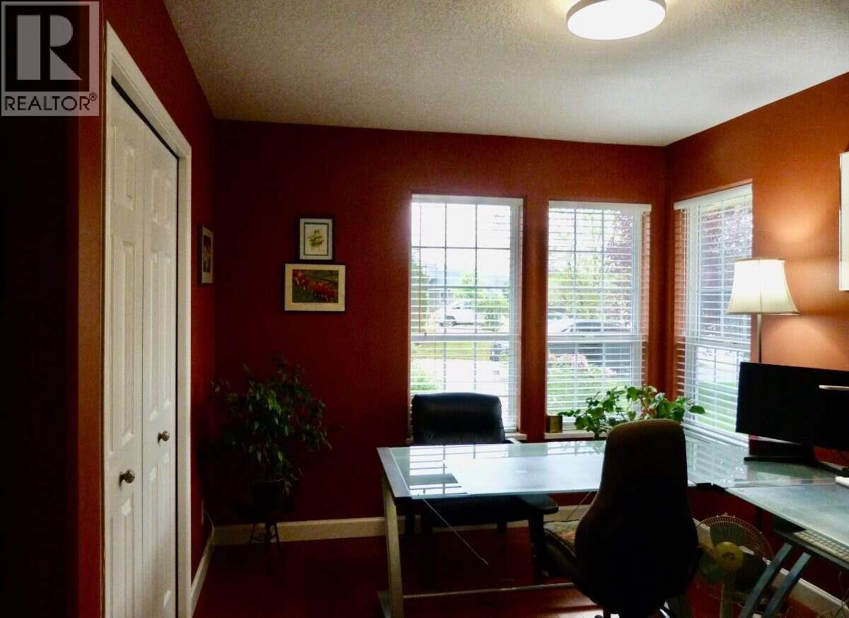 2379 MCTAVISH ROAD - 28