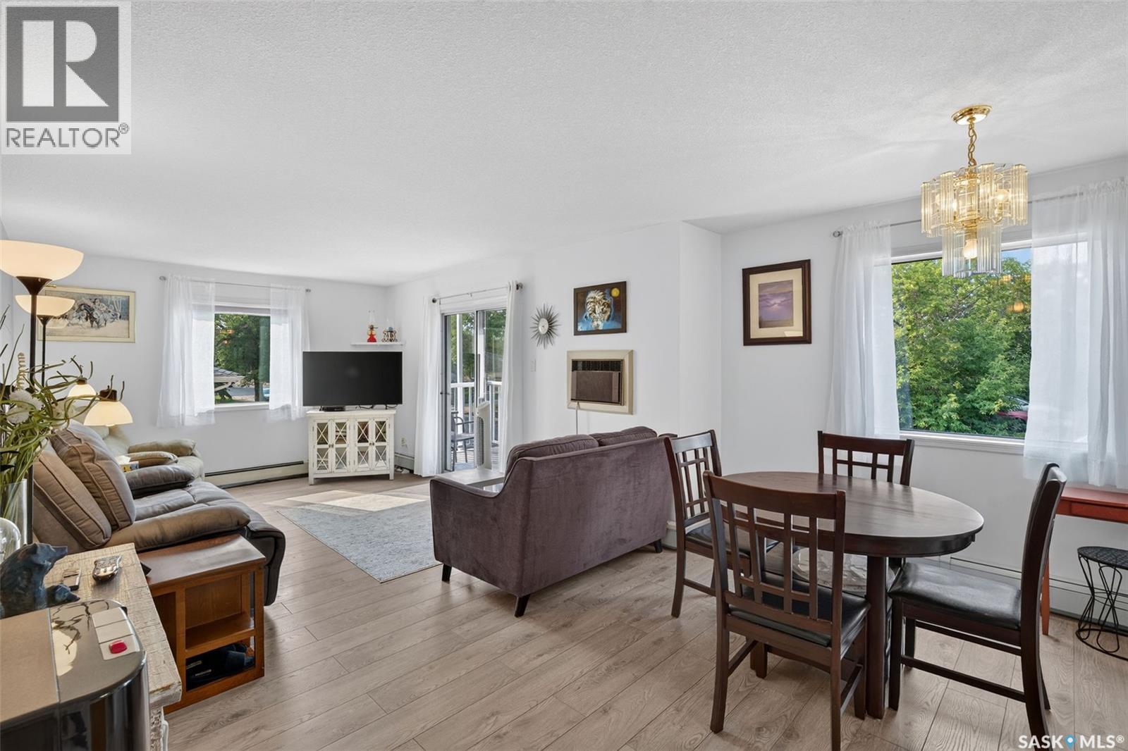 #104 2405 1st AVENUE W - Image 13