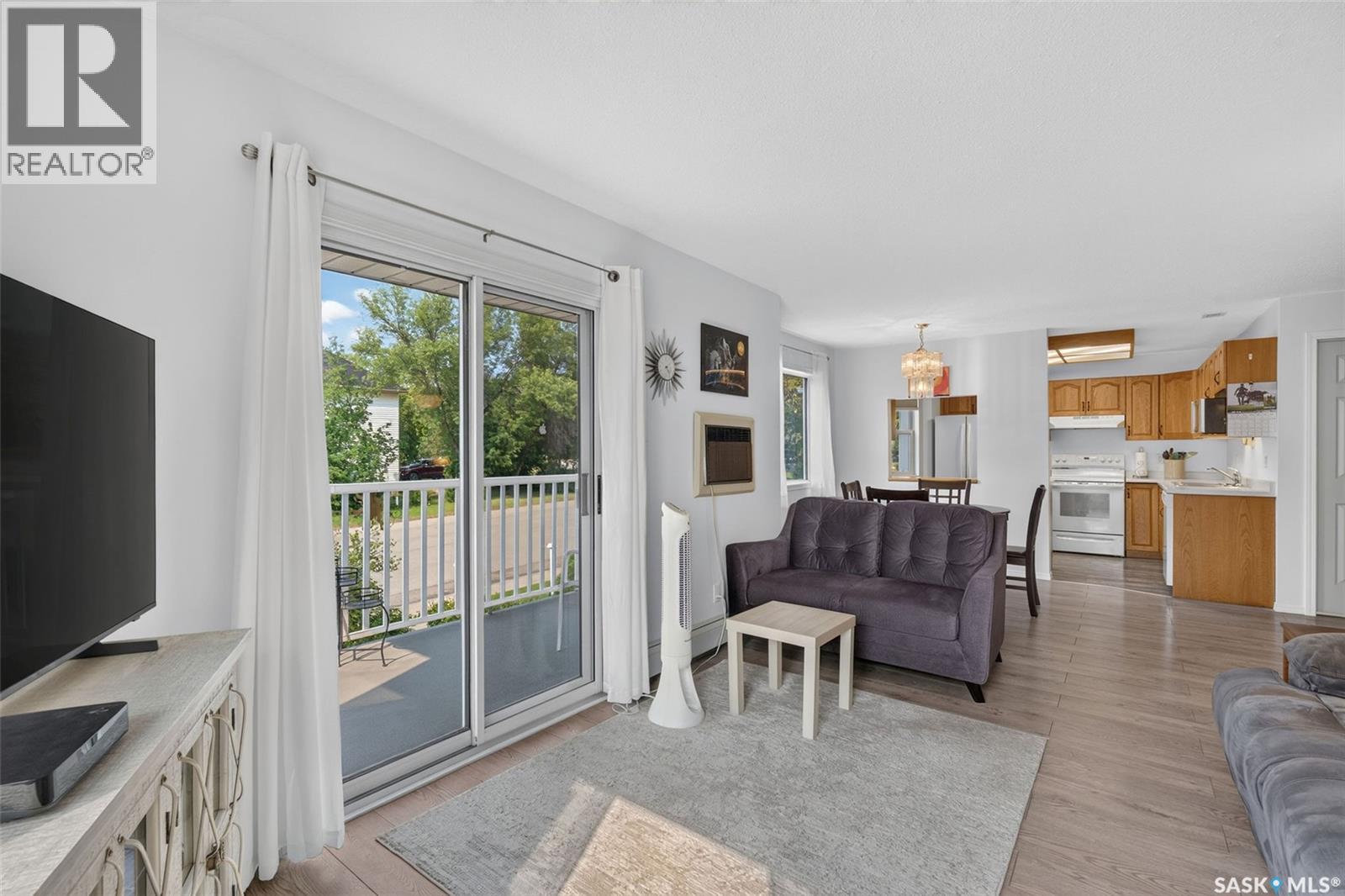 #104 2405 1st AVENUE W - Image 19
