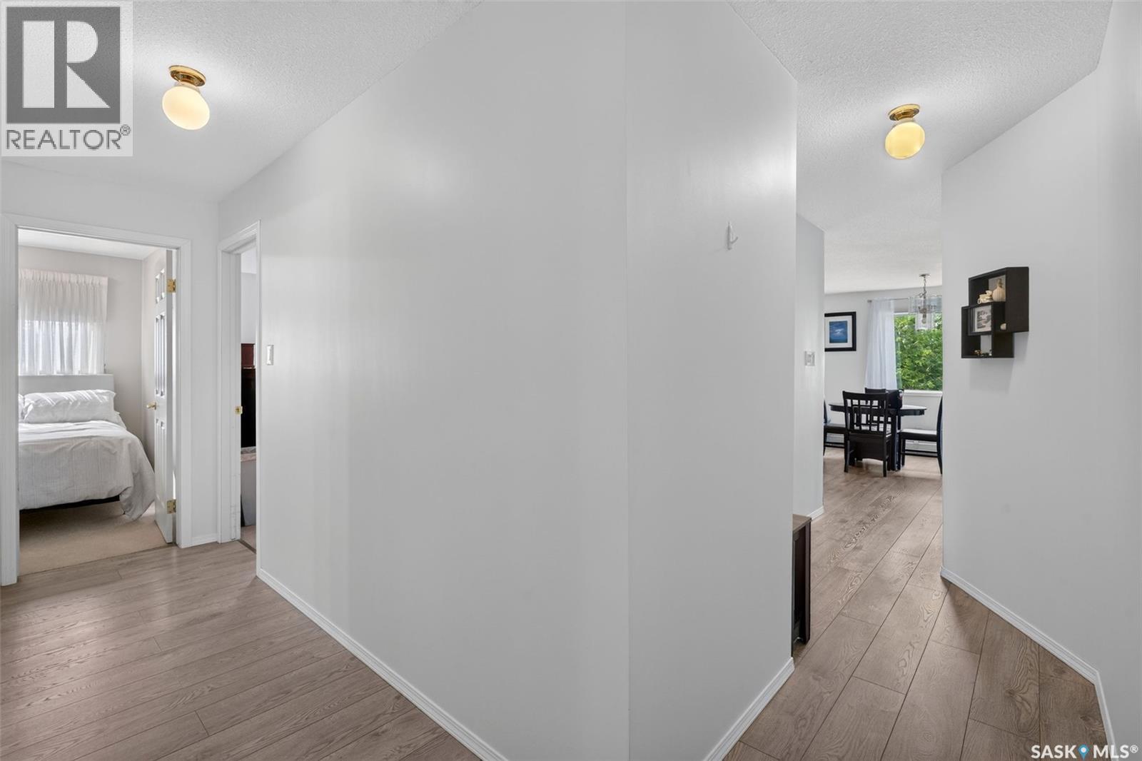 #104 2405 1st AVENUE W - 21