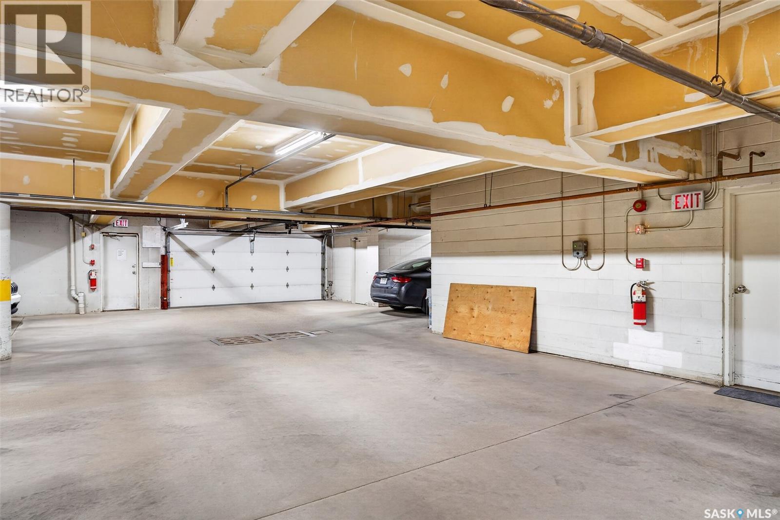 #104 2405 1st AVENUE W - Image 29
