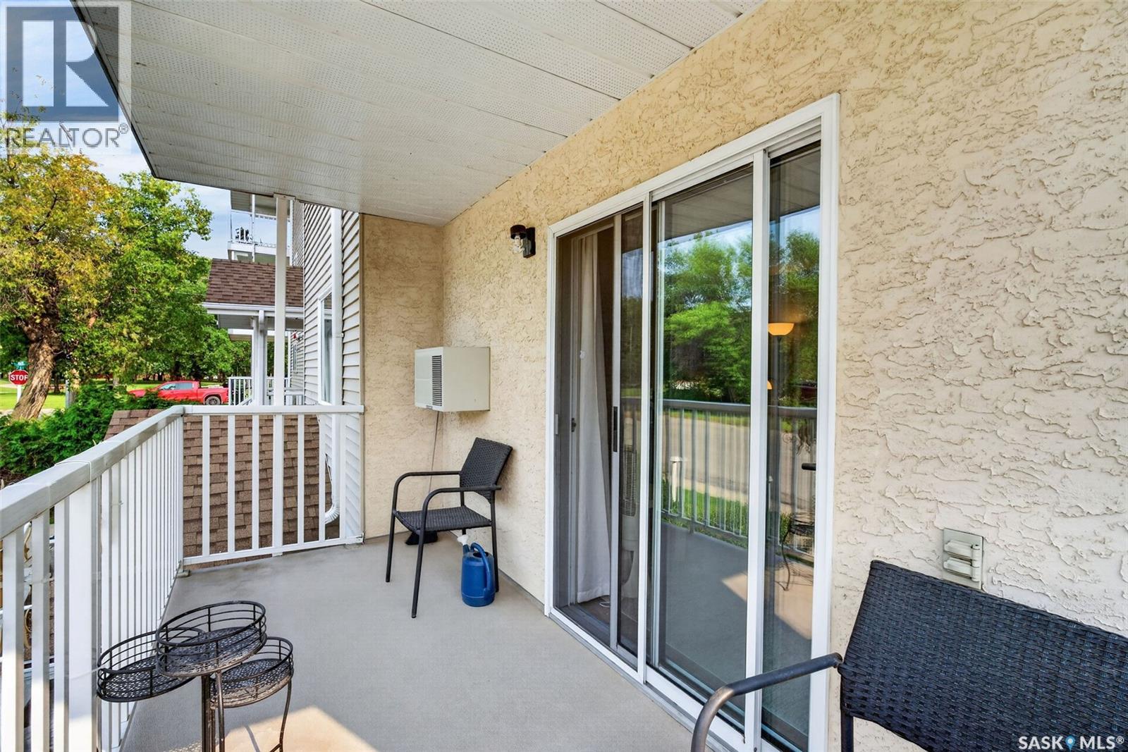 #104 2405 1st AVENUE W - Image 31