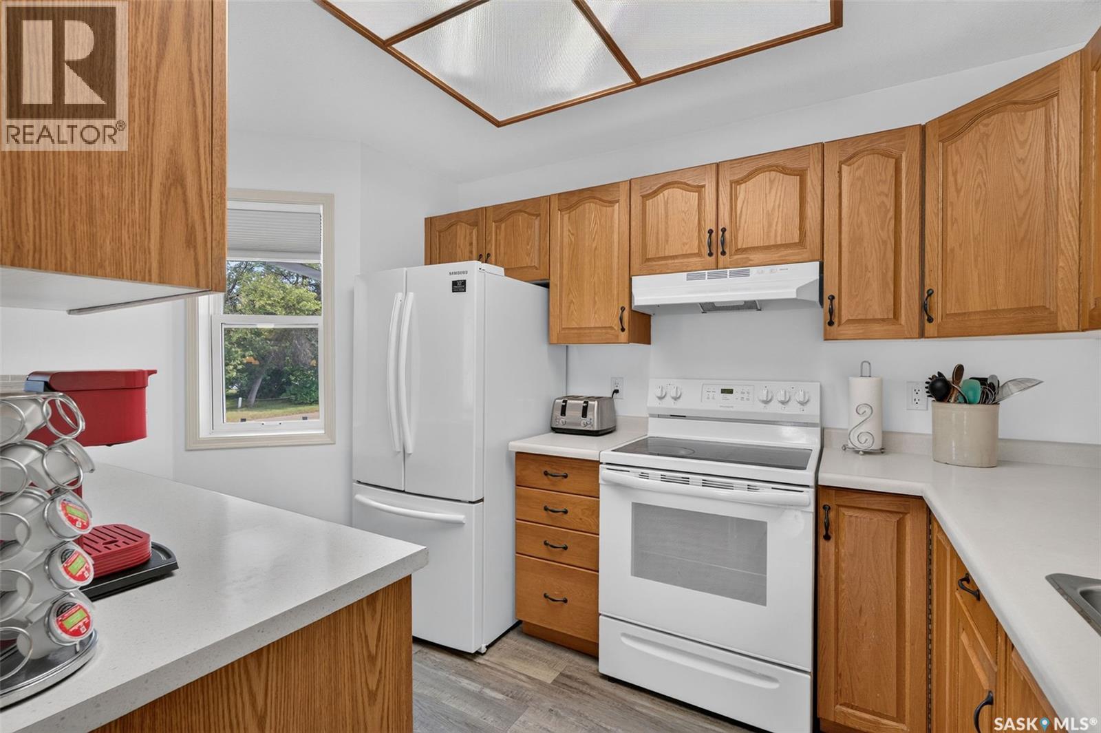 #104 2405 1st AVENUE W - Image 4
