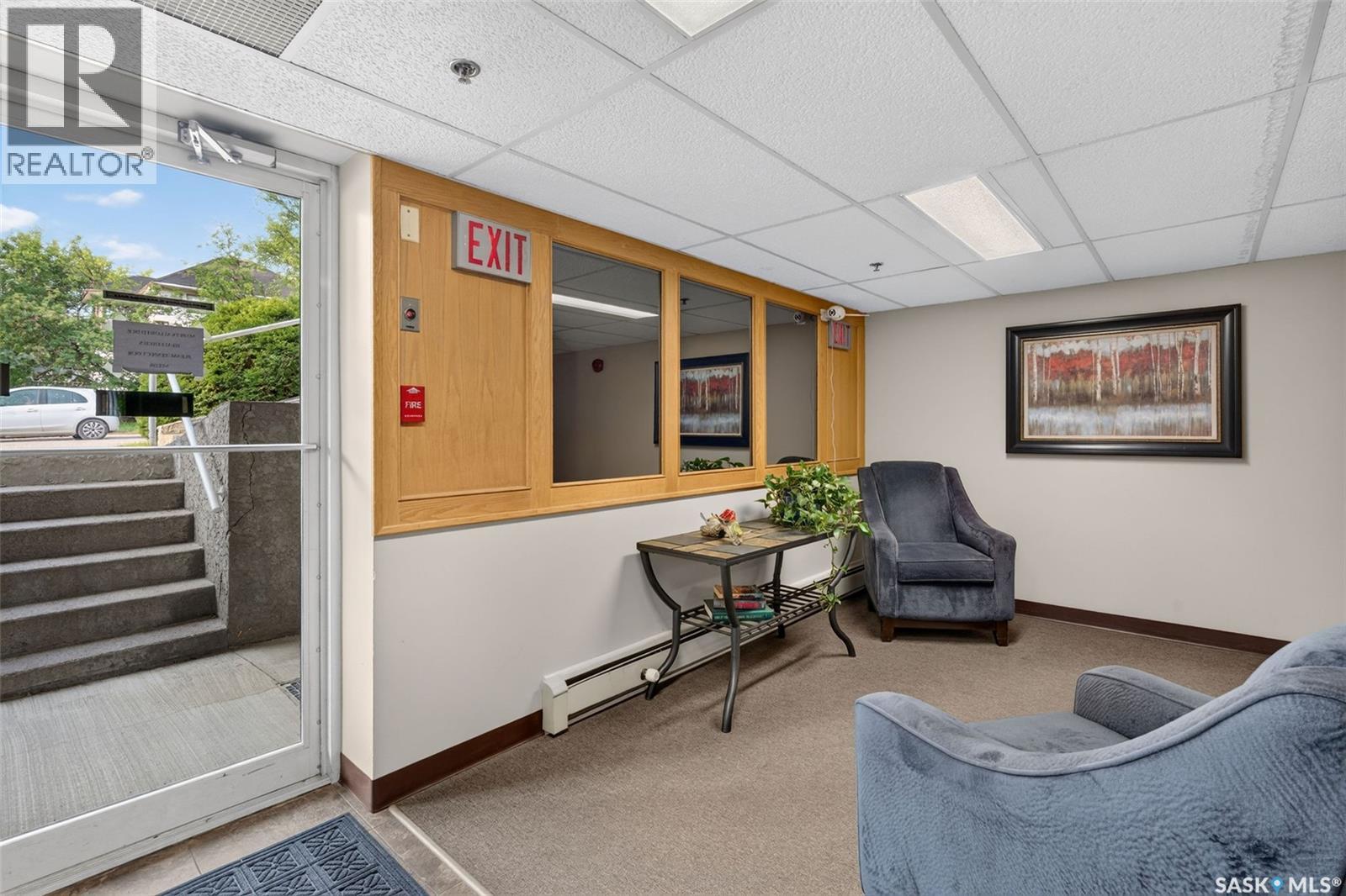 #104 2405 1st AVENUE W - 41