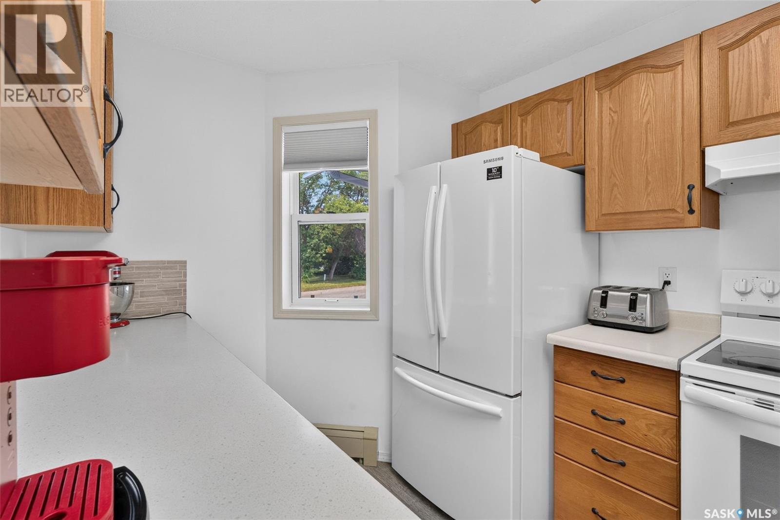 #104 2405 1st AVENUE W - 9
