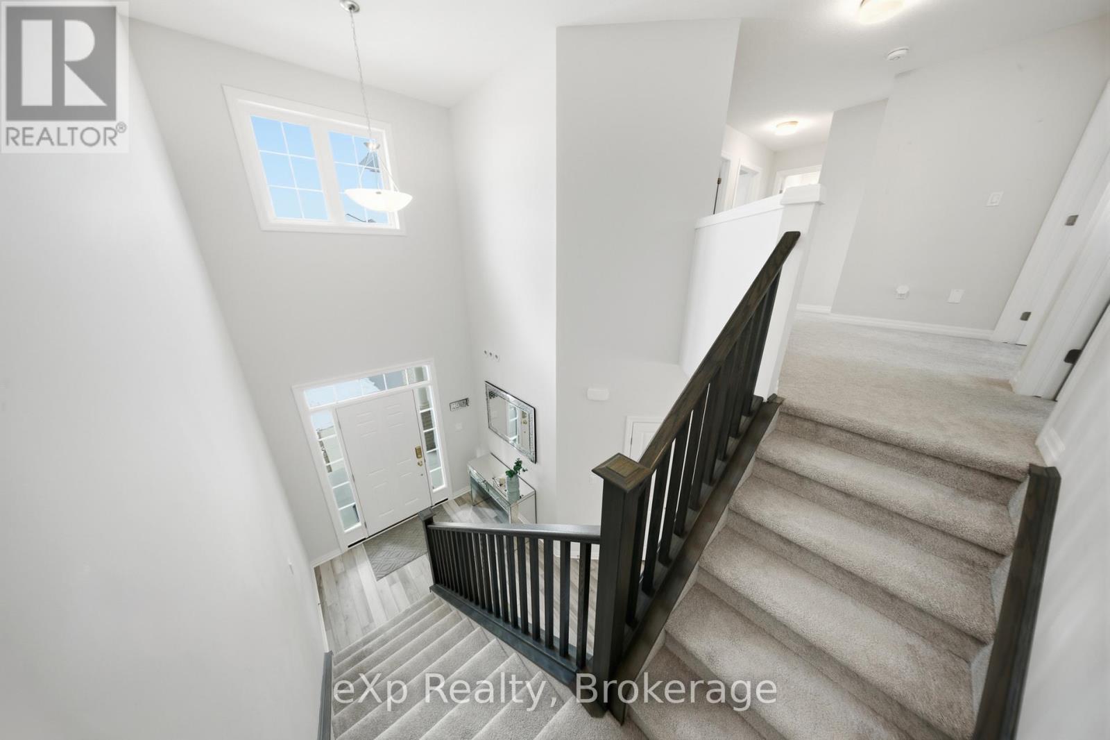 89 ACORN TRAIL - 20