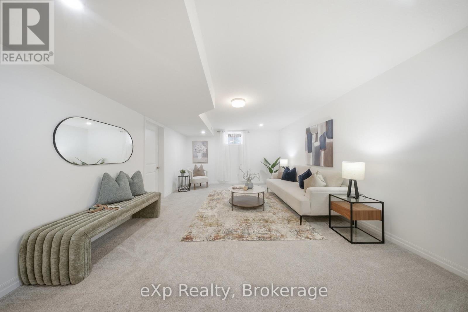 89 ACORN TRAIL - 34