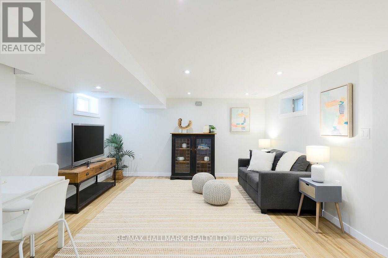 38 BOULTBEE AVENUE - 15
