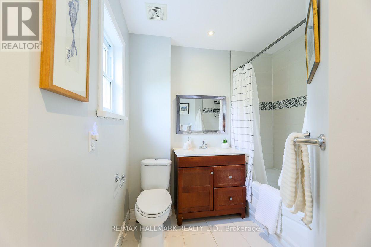 38 BOULTBEE AVENUE - 17