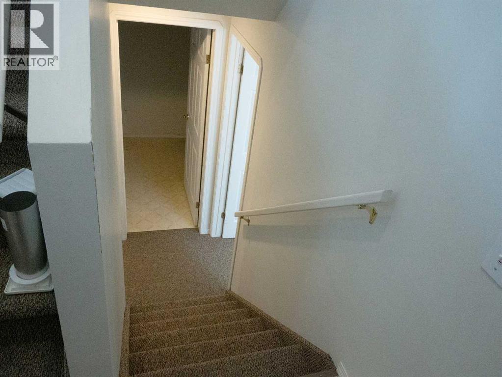 68 Valleyview Drive Southwest - Photo 13