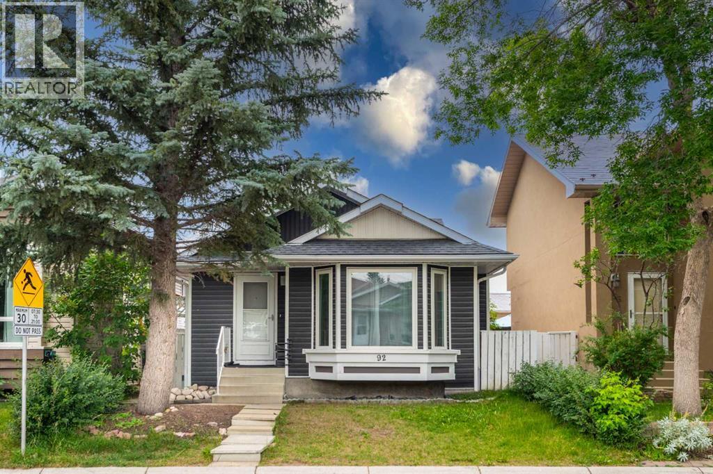 92 Martinwood Road NE, Martindale, Calgary photo 1