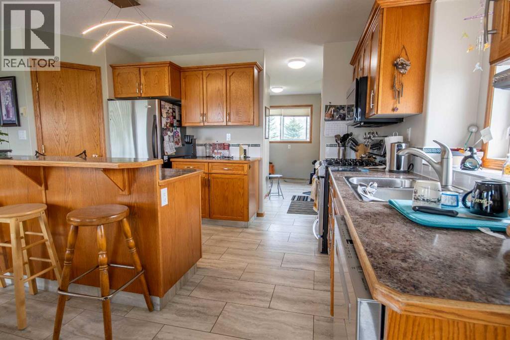 4351 Township Road 332 - 19