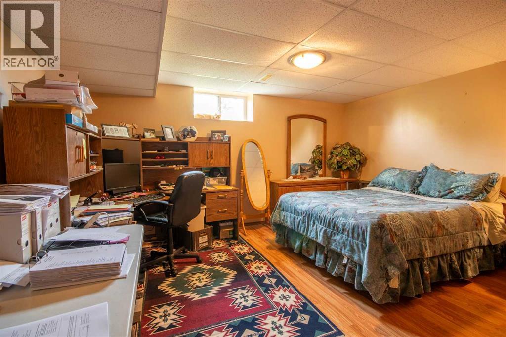 4351 Township Road 332 - 29