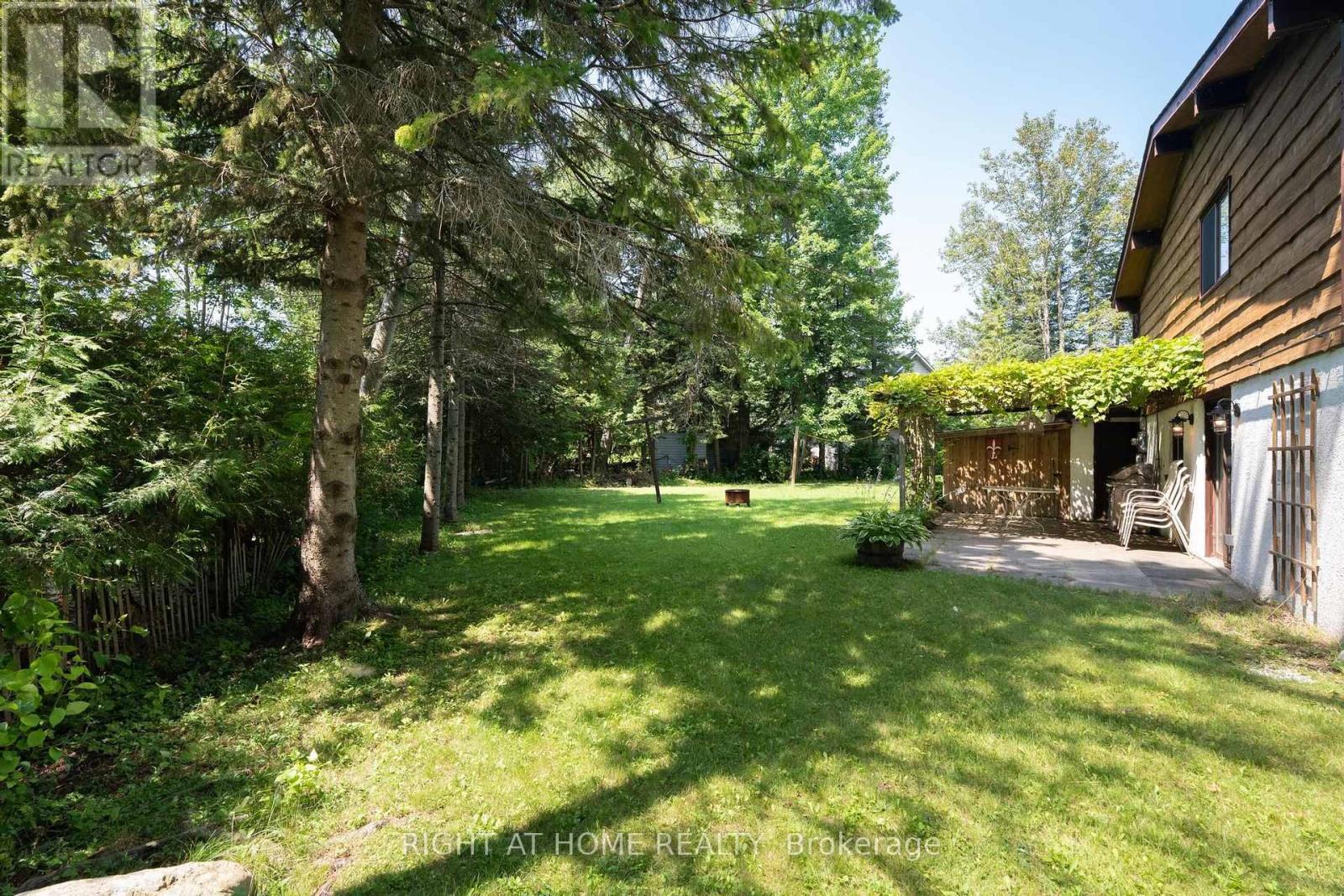 25 WILLIAM AVENUE - 26