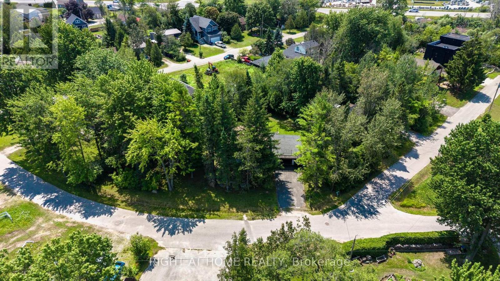 25 WILLIAM AVENUE - 31