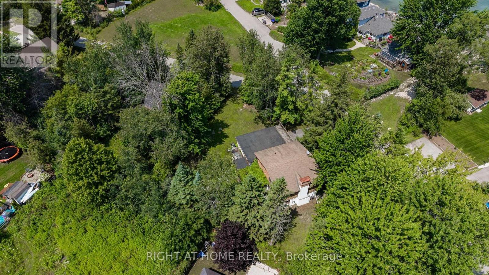 25 WILLIAM AVENUE - 35