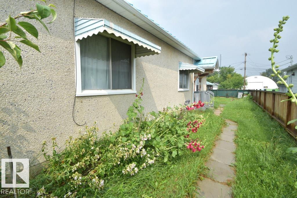 4917 49 ST - Image 13
