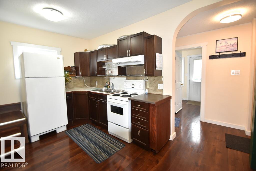 4917 49 ST - Image 3