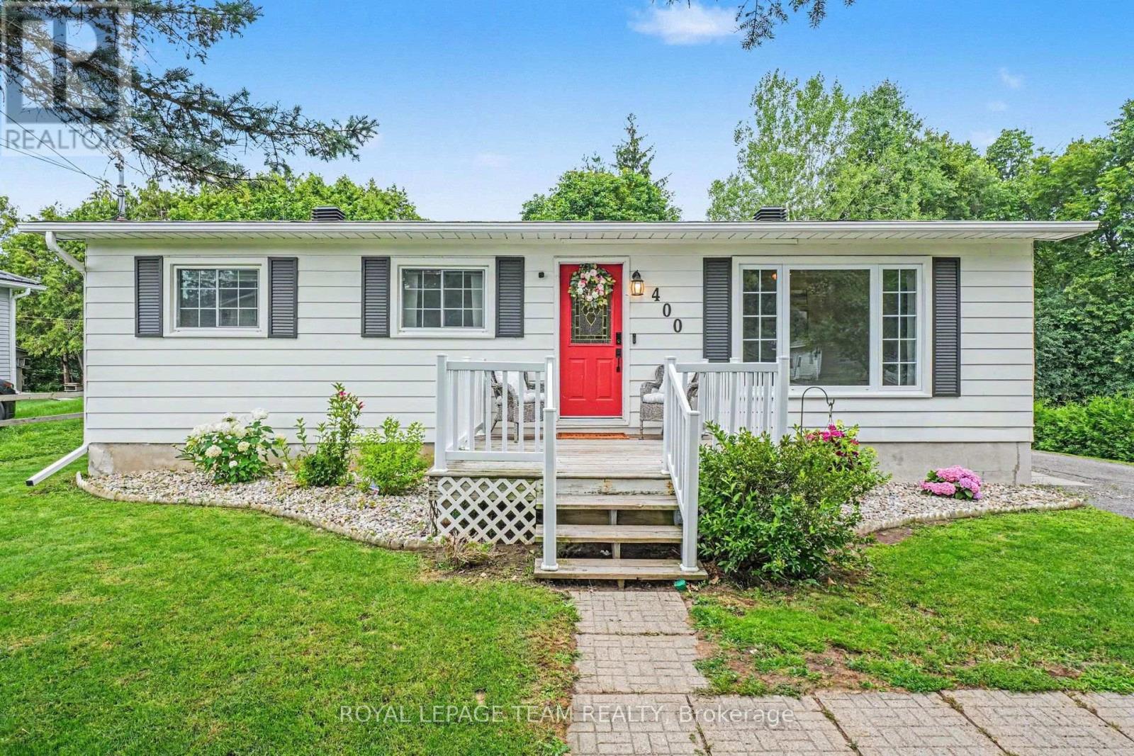 400 WYLIE STREET - 1