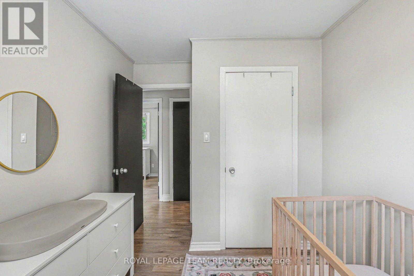 400 WYLIE STREET - 11