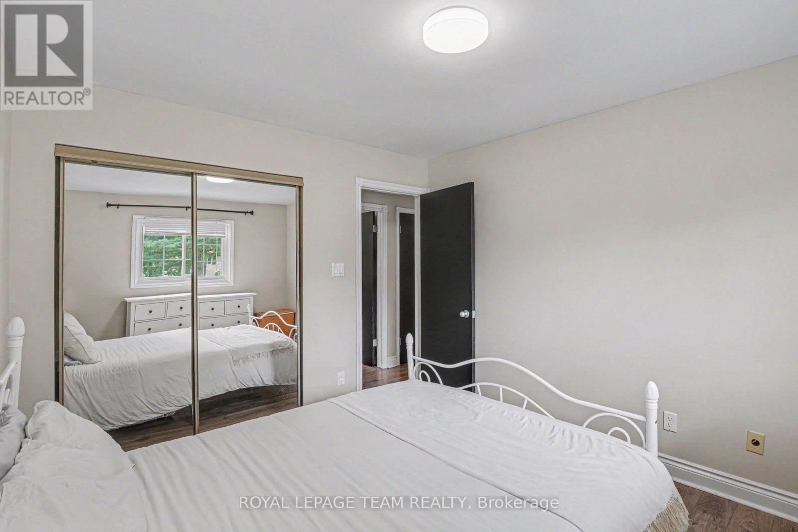 400 WYLIE STREET - 14