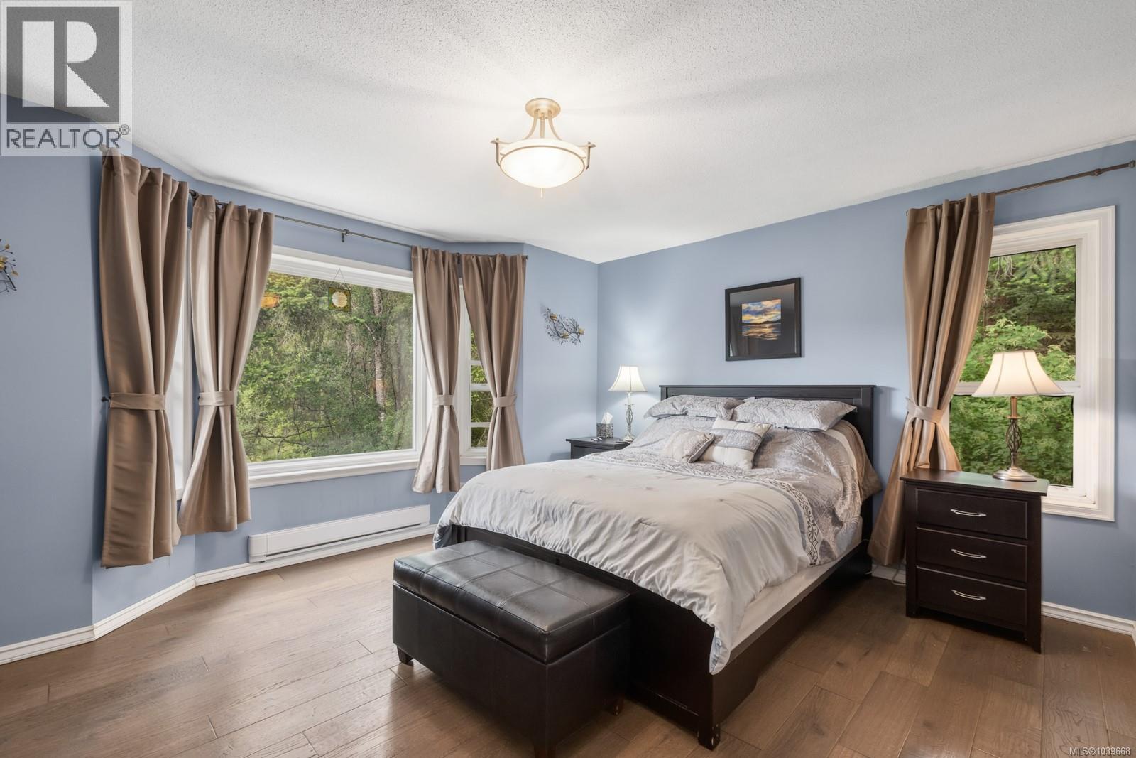 2267 Regina Dr - Image 34