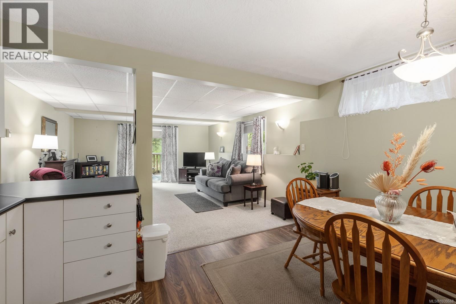 2267 Regina Dr - 57