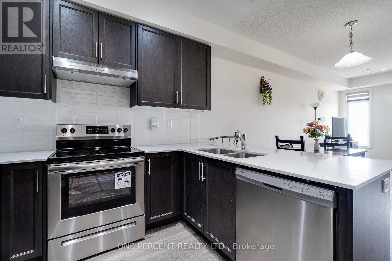 387 THIMBLEWEED COURT - 24