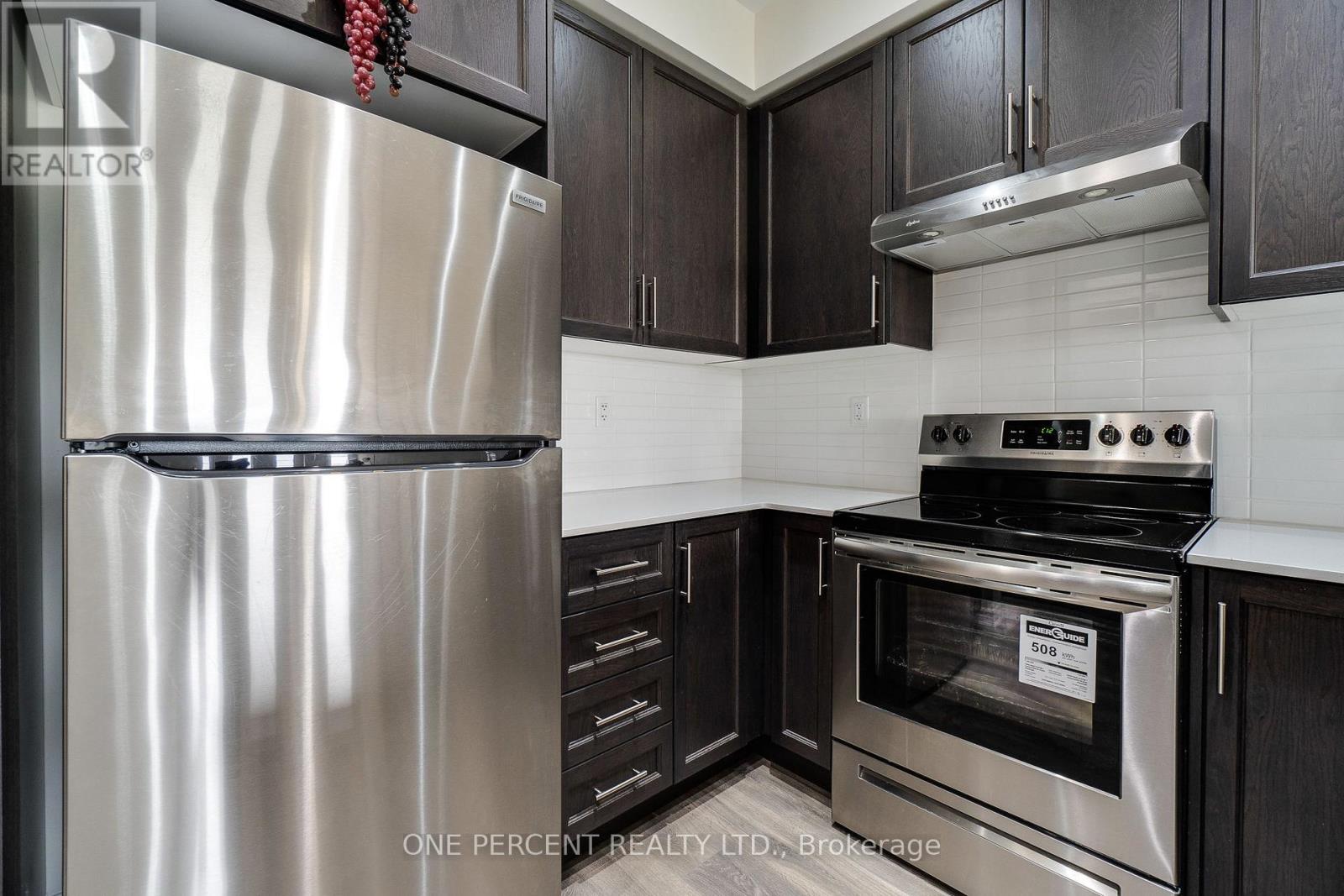 387 THIMBLEWEED COURT - 26