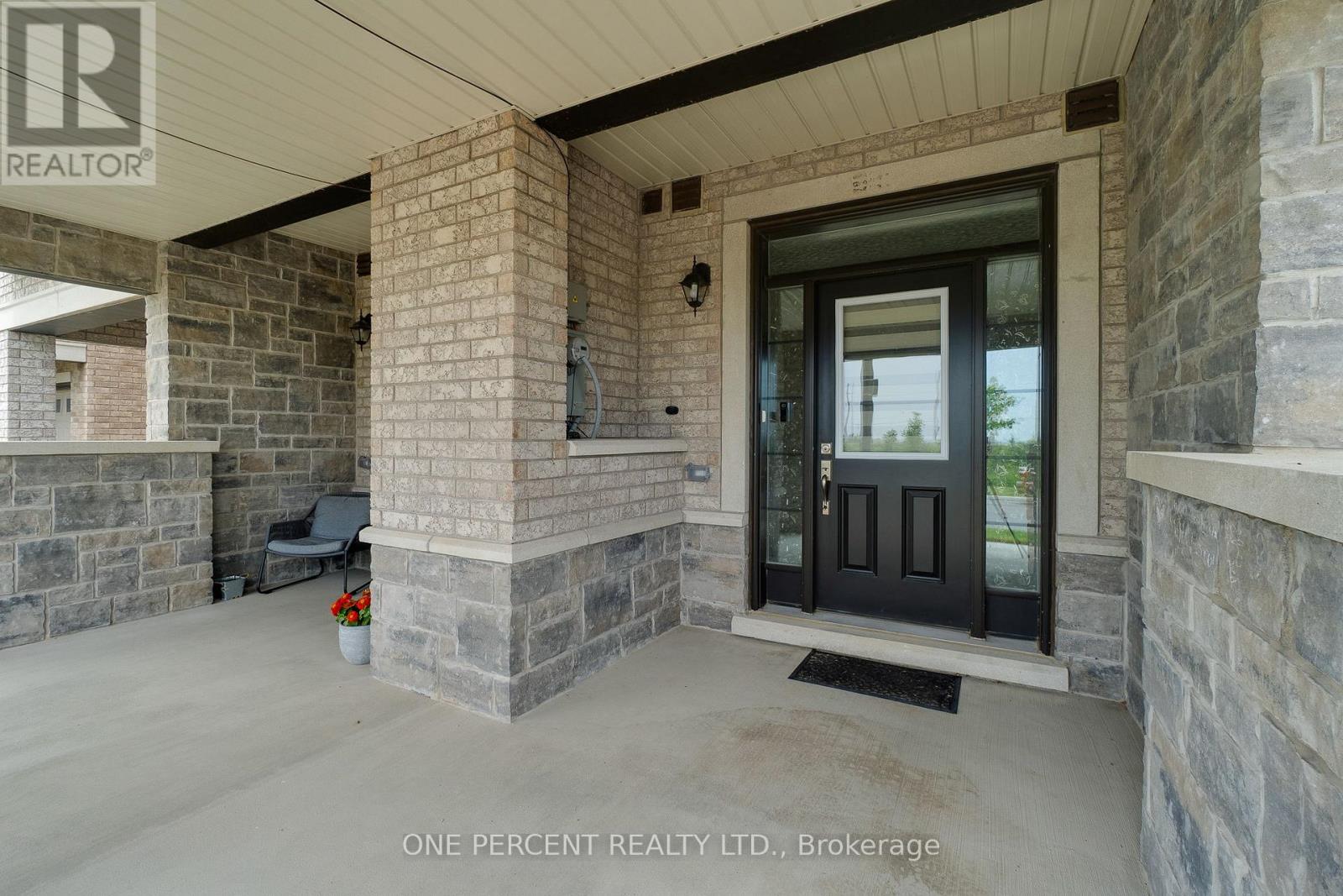 387 THIMBLEWEED COURT - 3