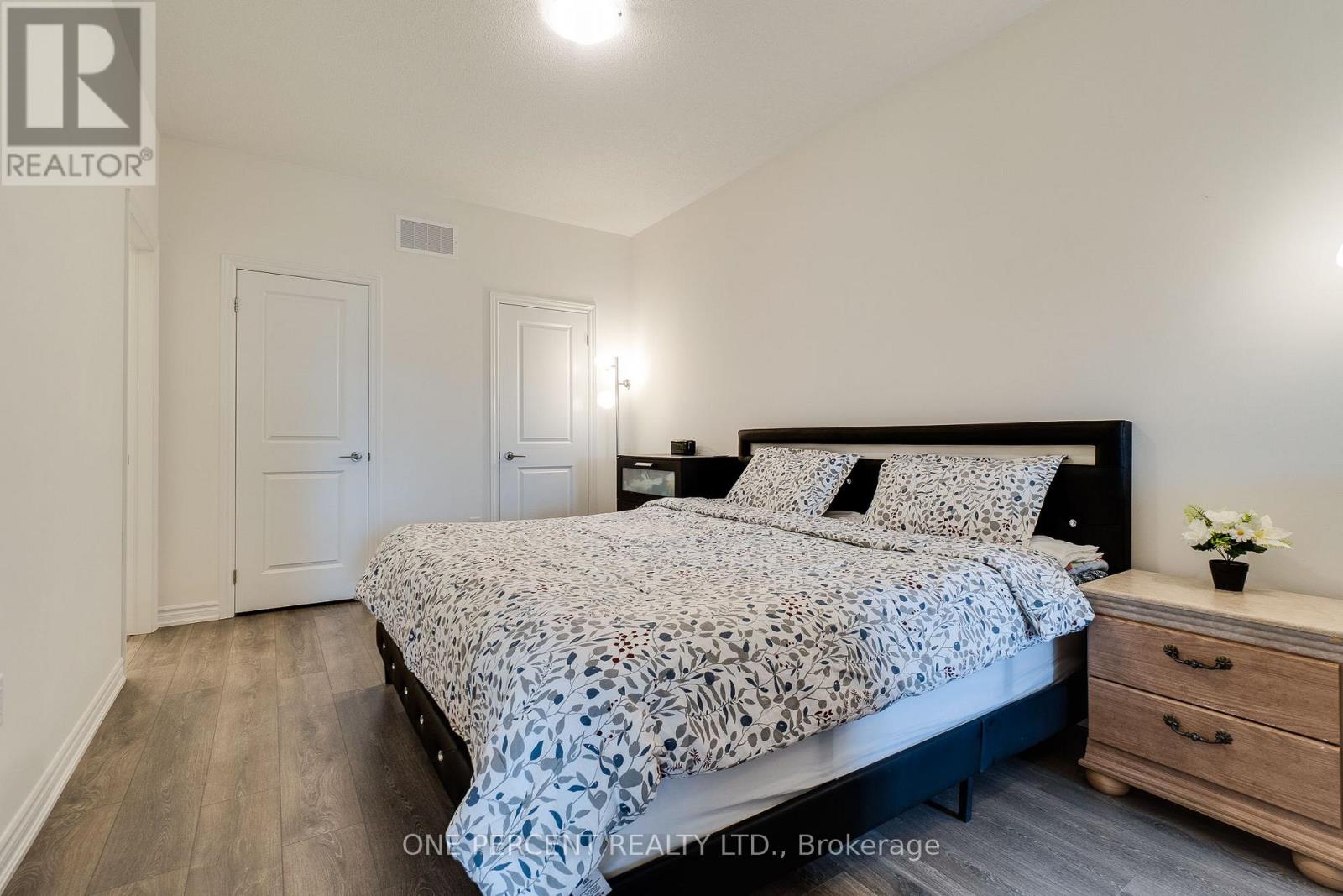 387 THIMBLEWEED COURT - 31