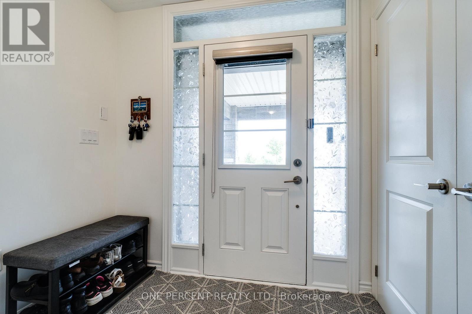 387 THIMBLEWEED COURT - 4