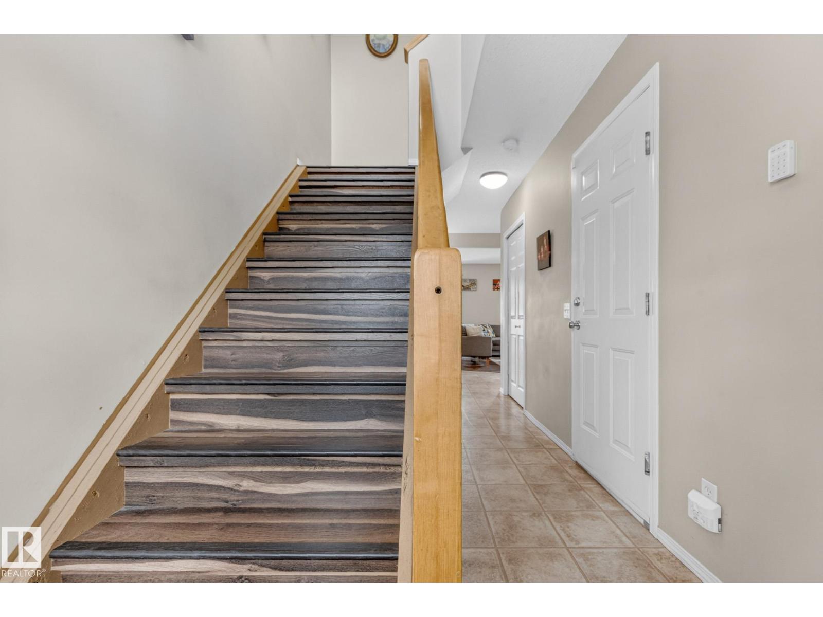 #47 16823 84 ST NW, Klarvatten, Edmonton photo 5
