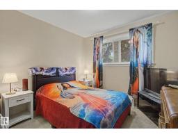 8710 83 Av Nw, Edmonton, AB T6C1B3 Photo 10