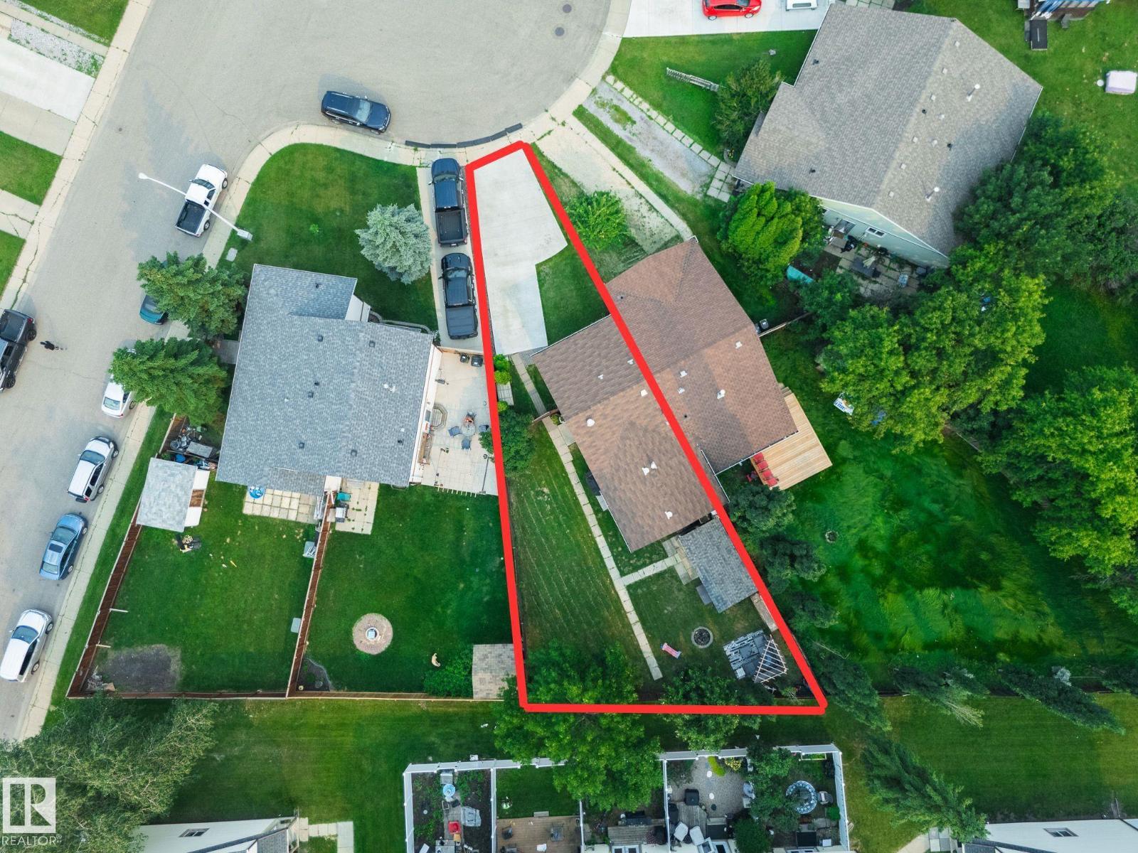 4617 35 AV NW, Minchau, Edmonton photo 3