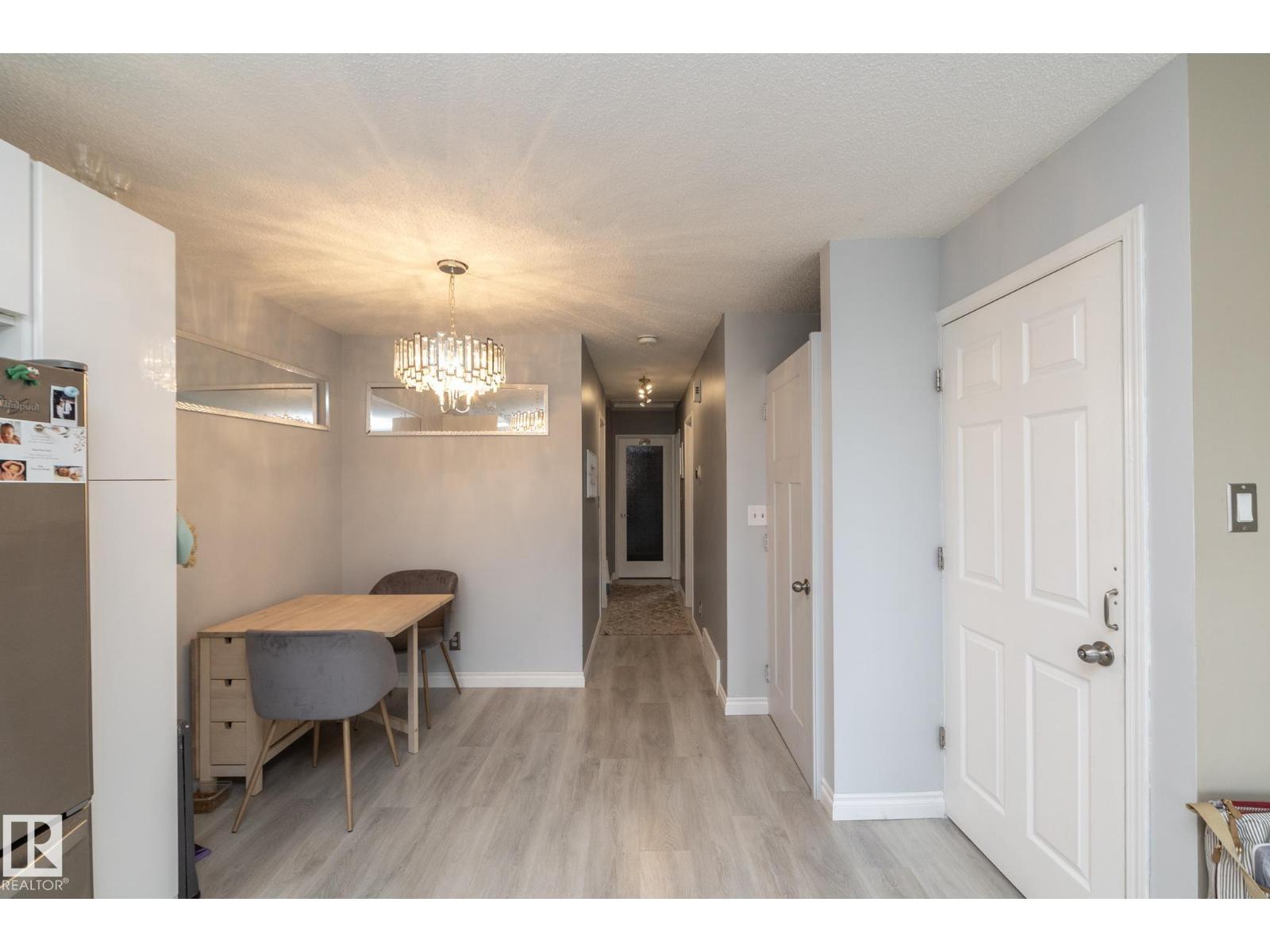 4617 35 AV NW - 5