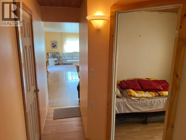 27 TAGISH ESTATES - Image 6